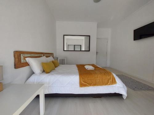 Aveiro Home