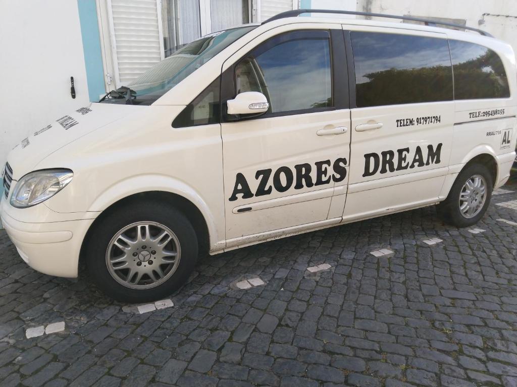 AzoresDream Rua de São João 37, 9800-539 Velas