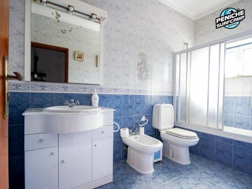 Beach Avenue Apartment