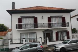 Maison d'hôtes Bella Itália Casa da Universidade 25 Rua Doutor Victorino Nemésio 9500-348 Ponta Delgada Açores