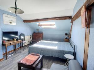 Belle chambre meublée à la campagne