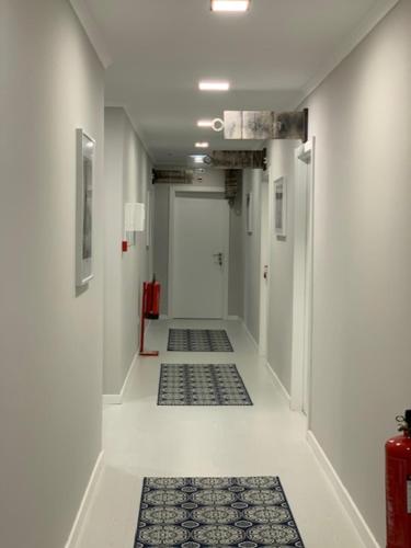 BUS STATION Suites & Studios