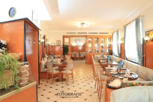 Cafe am Donautor