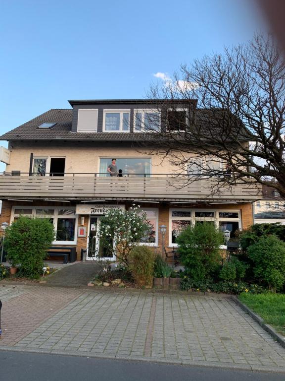 Maison d'hôtes Café Freudenstein Poststraße 4 34253 Lohfelden