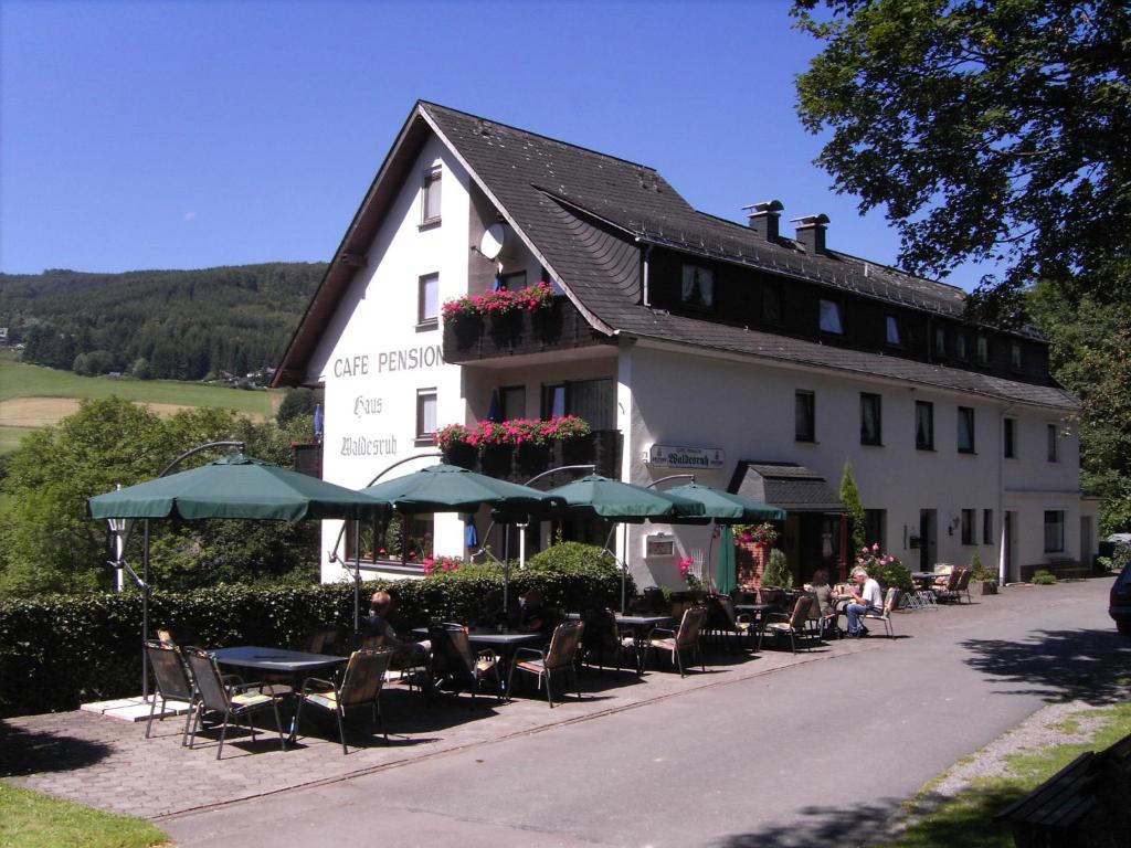 Maison d'hôtes Cafe-Pension Waldesruh Unter der Burg 1 34508 Willingen
