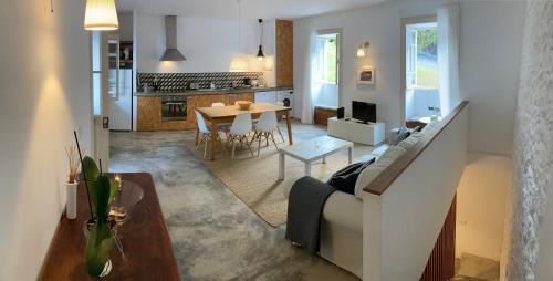 Calheta Beach House T2