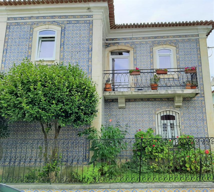 Casa das Camélias Garden Guesthouse Rua do Loureiro, 3810-127 Aveiro