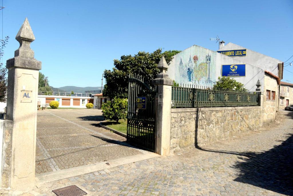 casa das pombas rua sao miguel o anjo nº 42 barcelinhos, 4755-066 Barcelos