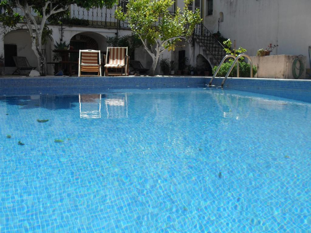 CASA VERDE Praça Comendador Infante Passanha Nº 20 E 22, 7900-571 Ferreira do Alentejo