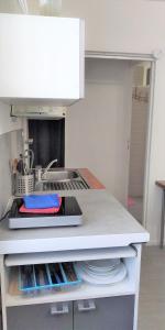 Chambre 1 PERSONNE et STUDIO 1 personne Avec Entrée Libre et Salle de Bain Privée