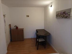 Chambre 14m² proche Saclay / Massy bus à 2' à pied