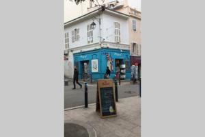 Maison d'hôtes Chambre au cœur de Marseille centre « le panier » 1 Rue du Timon 13002 Marseille Provence-Alpes-Côte d\'Azur