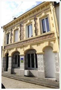 Maison d'hôtes Chambre D'hôtes Anzi 2 Rue Veuve Bigot 10700 Arcis-sur-Aube Champagne-Ardenne