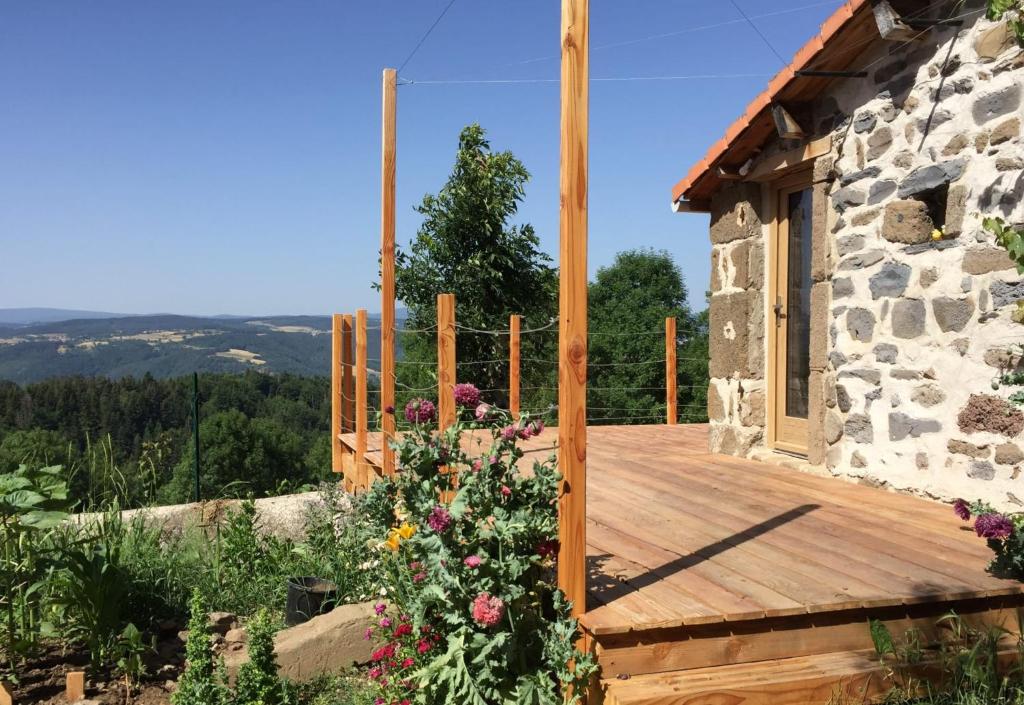 Maison d'hôtes Chambre d'hôtes privative Au creux du nid Le parlon 43300 Siaugues Ste Marie