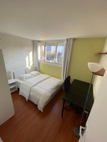 Chambre (Pluton) - Proche gare TGV et PARIS
