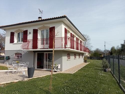 Chambre privative avec salle d'eau