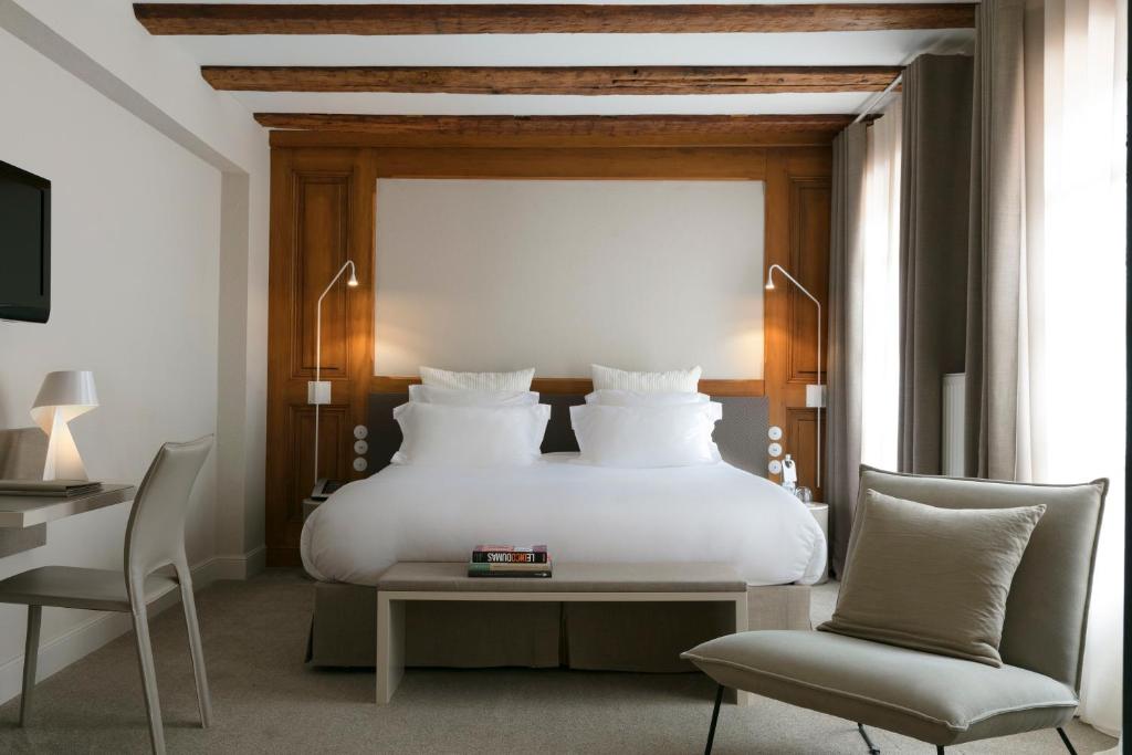 Chambres avec spa privatif - Kassiopée - Bed & Spa 81000 Albi