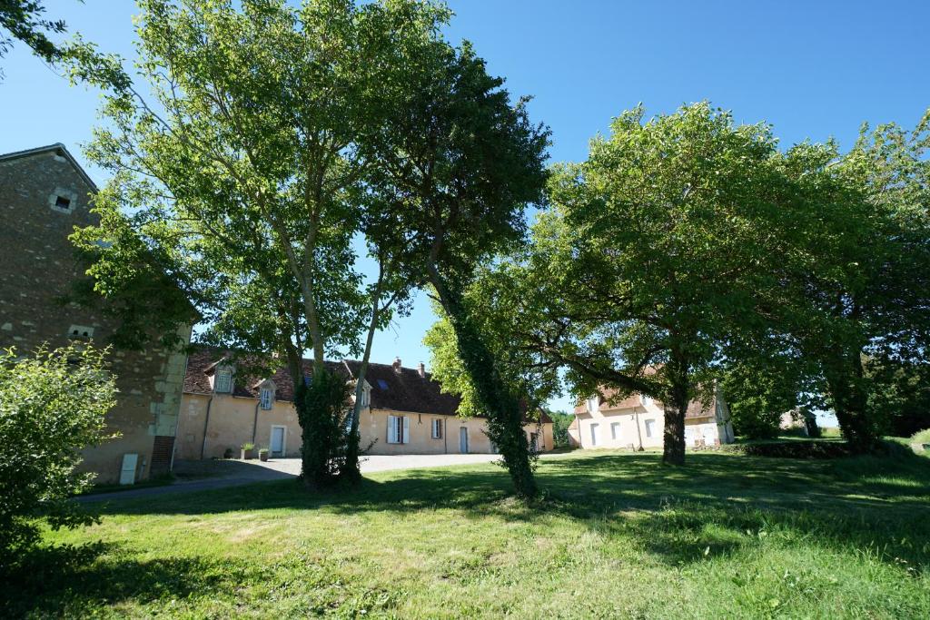 Maison d'hôtes Chambres d'hôtes du Bistrot des écuries La Grande Maison 61110 Cour-Maugis-sur-Huisne