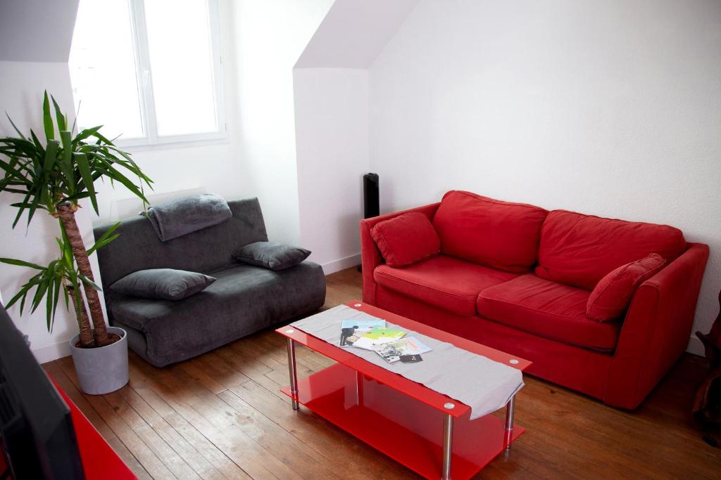 chambres d'hotes : La cour d'Etrepy 51190 Le Mesnil-sur-Oger