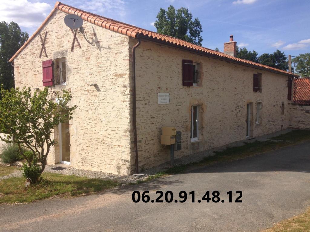 Chambres d'hôtes \ Le grand retail, 85320 Mareuil-sur-Lay
