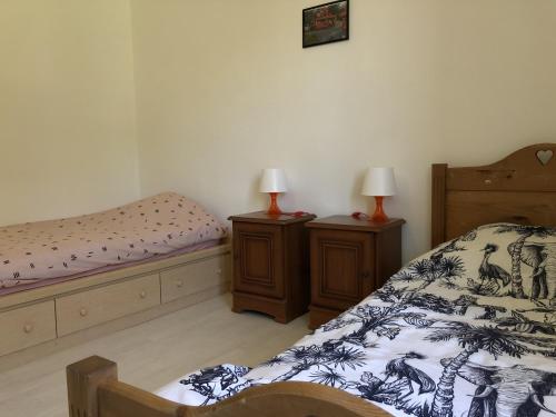 Chambres individuelles avec partie commune ou logement entier si disponible Via Rhôna