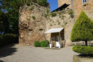 Maison d'hôtes Chateau de Lissac Le Bourg 19600 Lissac-sur-Couze Limousin