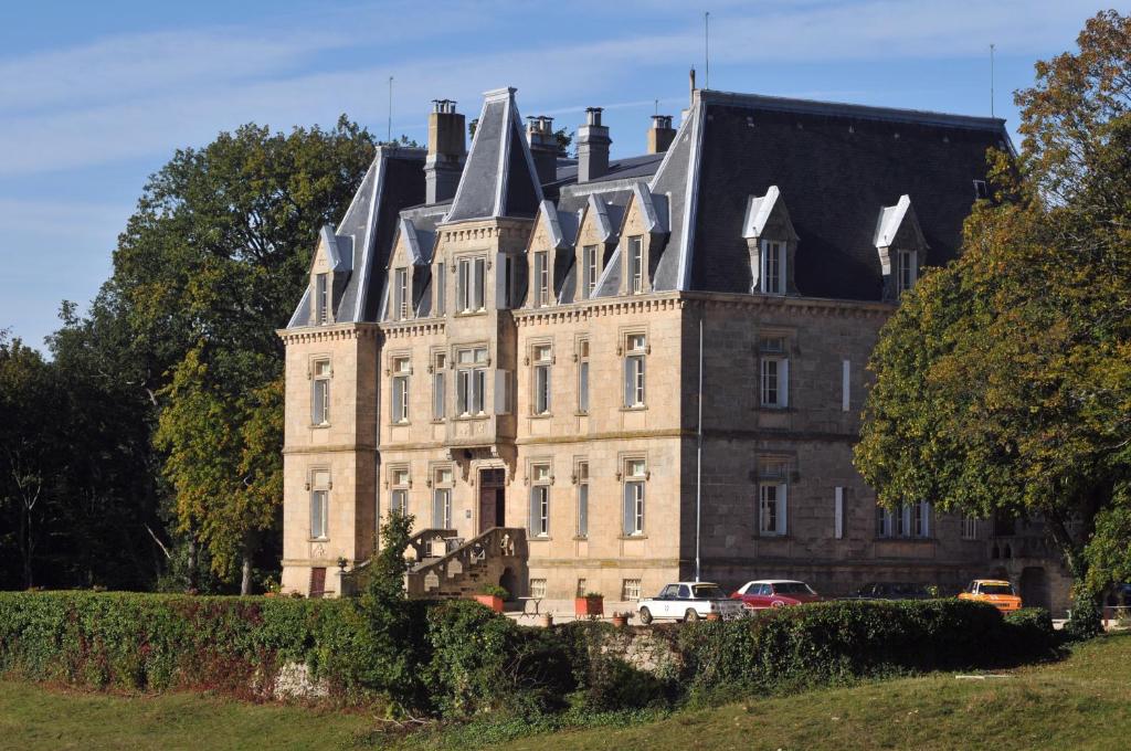 Château des Faugs Route de Chabret, 07440 Boffres