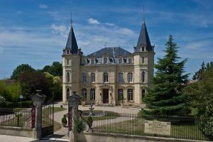 Maison d'hôtes Chateau Pontet d'Eyrans & Spa 53, Route de Royan - LE PONTET 33390 EYRANS 33390 Eyrans Aquitaine