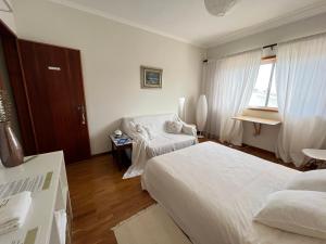 Coral Seaside Rooms by Trip2Portugal