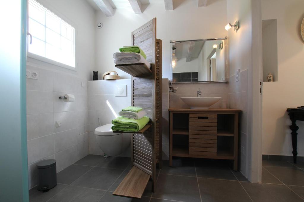 Corentin Cottages 29550 Plomodiern