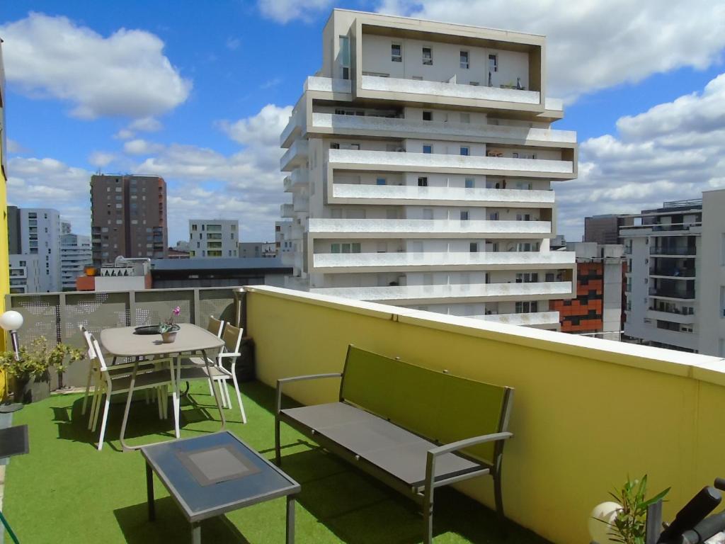 Cosy Room - Appartement Moderne & Lumineux 1 Rue Pierre Mauroy, 91000 Evry-Courcouronnes