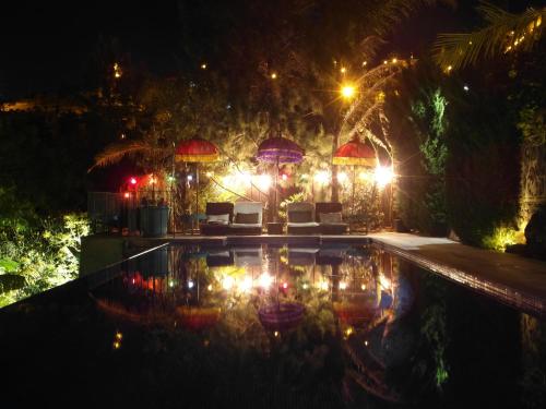 Dazk Golden Estate
