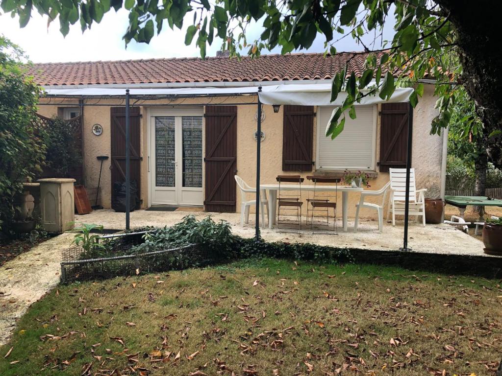 Domaine De La Mouthe 24700 Saint-Rémy