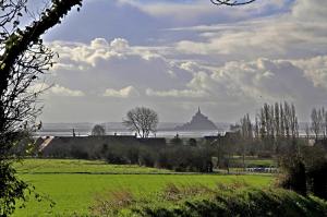 Entre Mont St Michel et Merveille