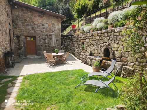 Maison d'hôtes entre rivière et nature Juvinas france