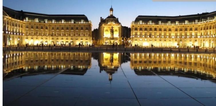 Façon studio avec vaste cuisine équipée et Terrasse Quartier calme près du centre 280 Rue d'Ornano, 33000 Bordeaux