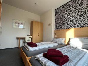 Ferienunterkunft mit 4 Doppelzimmern in Einbeck!!
