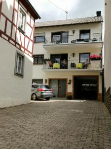 Maison d'hôtes Gästehaus Andrea Blatt Am Moselufer 11 56814 Bruttig-Fankel Rhénanie-Palatinat