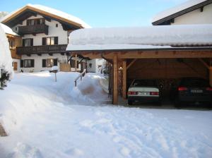 Maison d'hôtes Gästehaus Annemarie Brunnenstraße 14 83242 Reit im Winkl Bavière