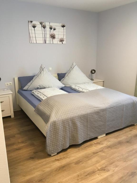 Gästehaus Engelgarten Untere Straße 10, 97230 Estenfeld