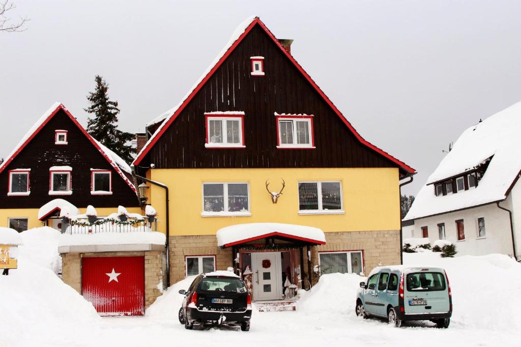 Gästehaus HarzGlück Brunnenbachsweg 3, 38700 Braunlage