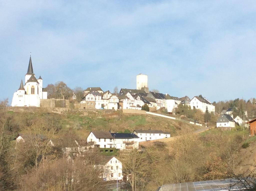 Gästehaus Im Tal 18 18 Im Tal, 53940 Hellenthal