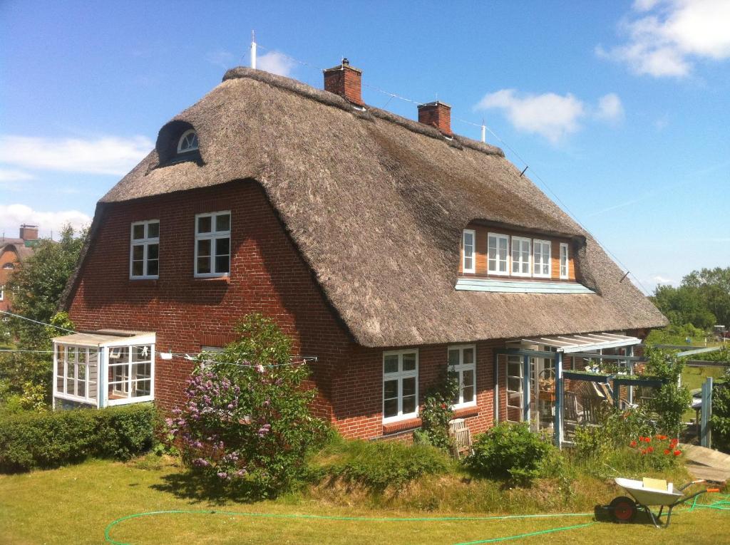 Gästehaus Kapitän Jan Ricklefs Stianoodswai 25 d, 25946 Nebel