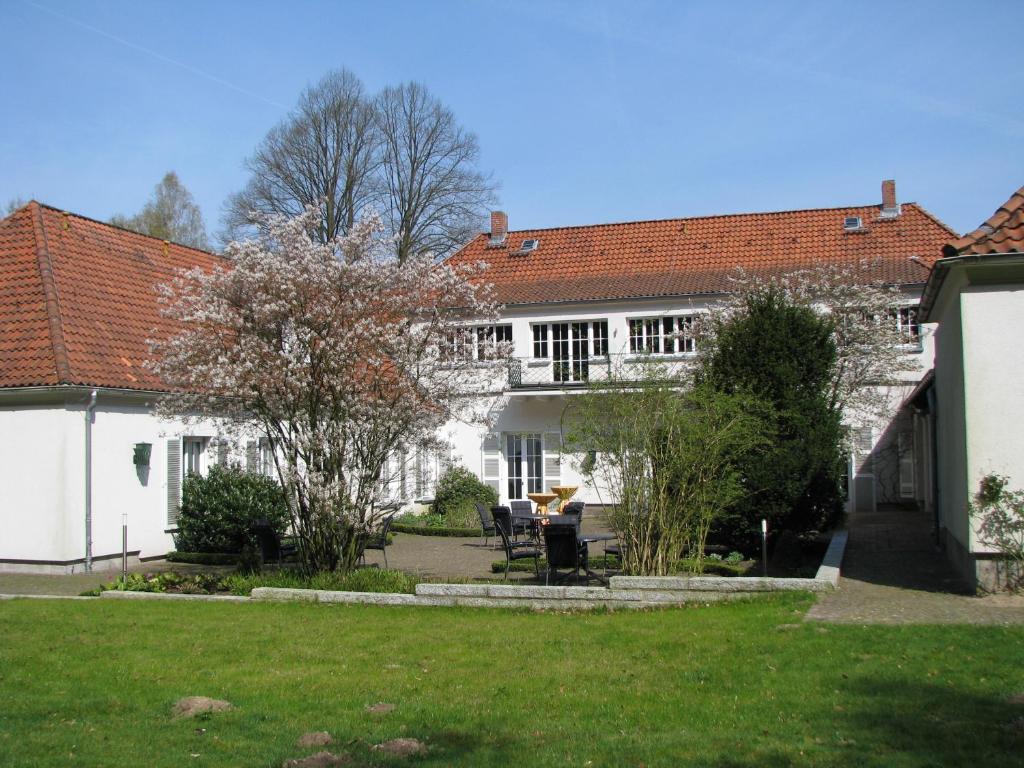 Gästehaus Villa Wolff August-Wolff-Str. 15, 29699 Bomlitz