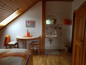 Maison d'hôtes Gästezimmer Aschenbrenner Heldburger Straße 50 96476 Bad Rodach Bavière