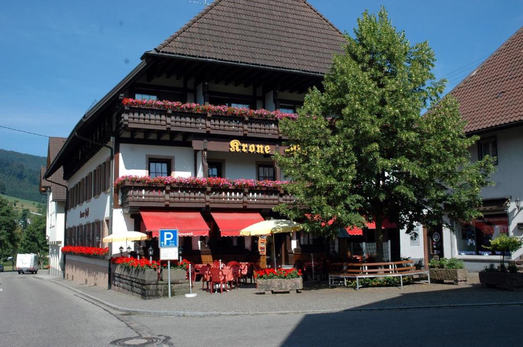 Gasthaus-Krone-Post Talstr.8, 79263 Simonswald