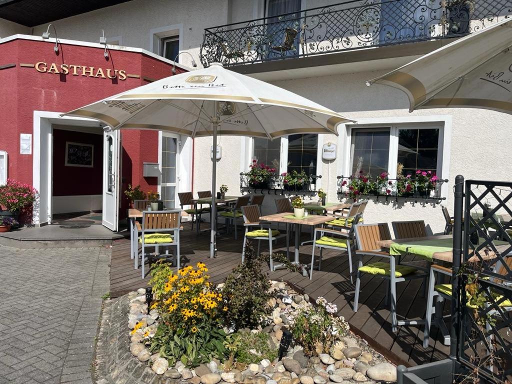 Gasthaus \ Hauptstraße 29, 54634 Metterich