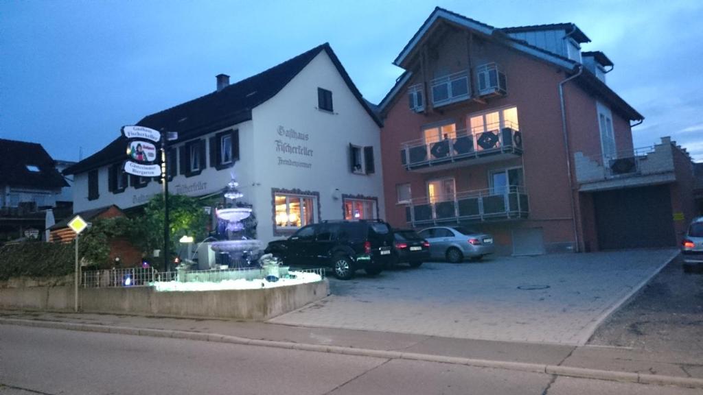 Gasthaus-Pension Fischerkeller Otto Dix Str. 12, 78244 Randegg