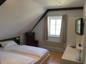 Maison d'hôtes Gasthaus Rebstock Egringen Kandernerstraße 21 79588 Efringen-Kirchen Bade-Wurtemberg
