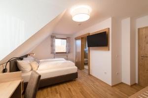 Gasthof-Pension Brauner Hirsch in Alfeld - Mittelfranken